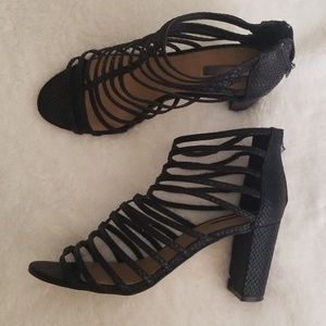 TAHARI SHOES